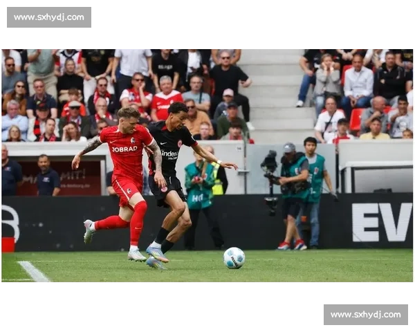 曼联 9 号位争夺战白热化!埃基蒂克成红魔利物浦切尔西三强猎物