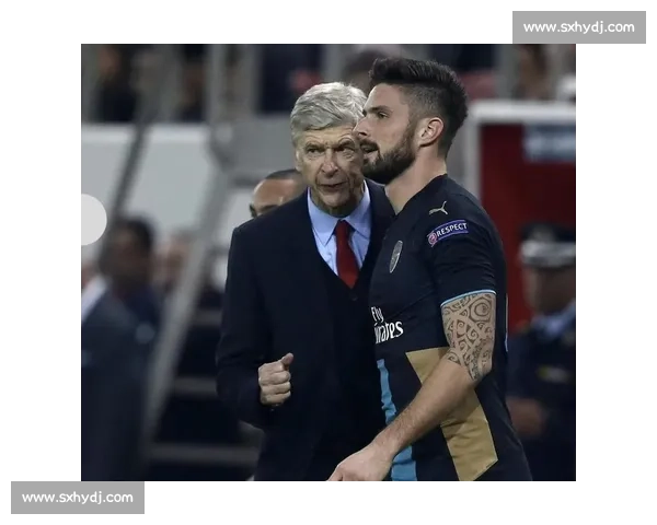 吉鲁乌龙忘带球衣门将救场,38 岁逆天神肌引爆热议 吉鲁乌龙忘带球衣门将救场,38 岁逆天神肌引爆热议